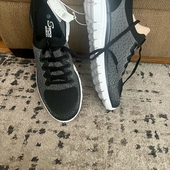 Sports by sketchers memory foam size 13 new with tags - Picture 11 of 13